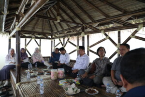 Perkuat Kolaborasi Tridharma, FAHUM UIN SMH Banten dan FAHUM UIN Sunan Gunung Djati Bandung Gelar Diskusi Dosen