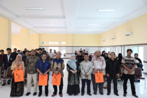 FAHUM UIN SMH Banten dan FAHUM UIN Sunan Gunung Djati Bandung Gelar Seminar Nasional Bertema Revitalisasi Sejarah, Bahasa, dan Budaya Islam Nusantara